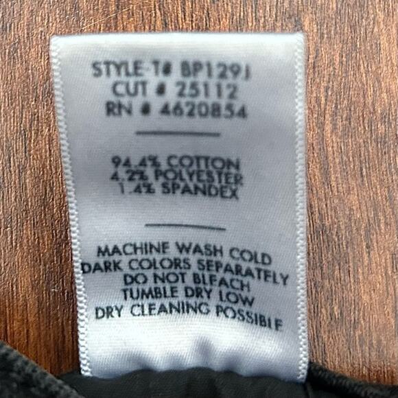 Just Black Women's Black Frayed Hem Straight/Skinny Jeans, Size 28 - Picture 11 of 12